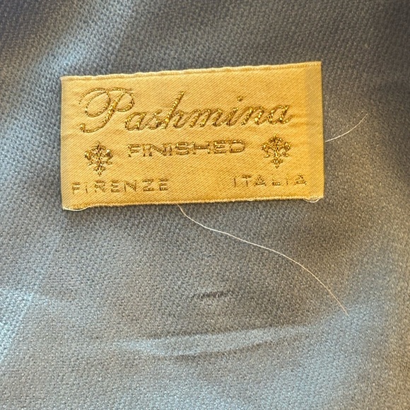 Firenze Italy Pashmina | Ombré Blue - Picture 4 of 5